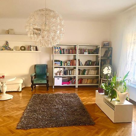 Radnoti Design Studio Apartment บูดาเปสต์ ภายนอก รูปภาพ